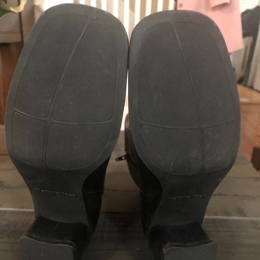 Naturalizer Leather Boots​​​ - Picture 5 of 8
